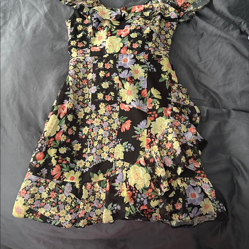 Floral Ruffle Dress - Picture 3 of 4